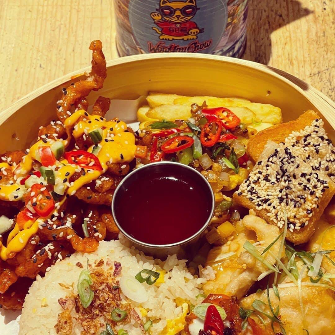 Our #New #Latest #FoodBaskets to drop net week from 7th Dec at #Altrincham #Swinton our #Phat (Pretty. Hot. And. Tempting) #Baskets #PhatManFu #PhatVeganFu Choose 2 starters, 2 sides, 2 mains + ramekin of sauce. Reserve your table now! #ChineseComfortFood linktr.ee/wowyauchow