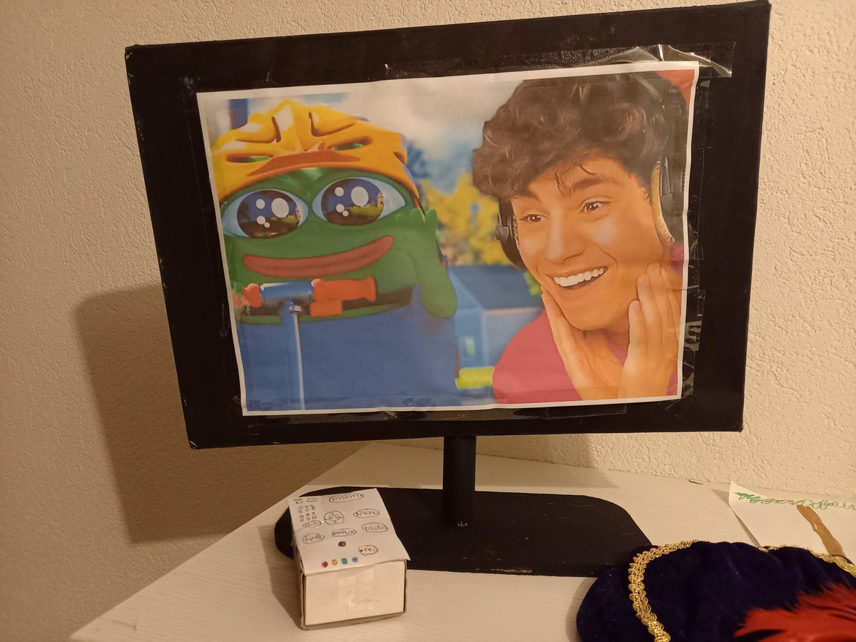 Het allerleukste aan Sinterklaas zijn de surprises. Er is hard geknutseld hier in huis!