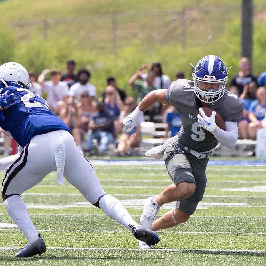 11Dlock's tweet photo. AGTG! Blessed to receive and official offer from Lindsey-Wilson College ✝️ @PatriotRecruits @CoachPalmer @TreyGiles13 @TERRENCEFLOWE20 @BigFaceSportss https://t.co/qGXf6hC2VL