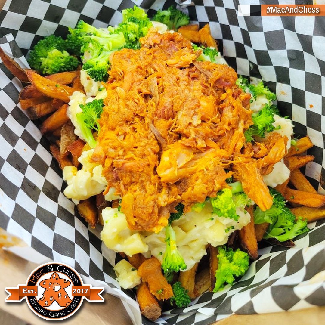 Customize your favorite Mac &amp; Chess meal, like our Mac Fries, by loading up with your favorite add-ons and mix-ins! 😋 #MacAndChess