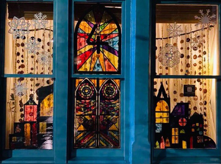 We’re four days in &amp; #Leith is already looking bright ✨ 

This year, those participating in #LightUpLeith are trying to raise vital funds for @TrussellTrust. 

If you’re out &amp; about &amp; enjoy seeing the windows, please consider making a donation here: 

justgiving.com/page/light-up-…