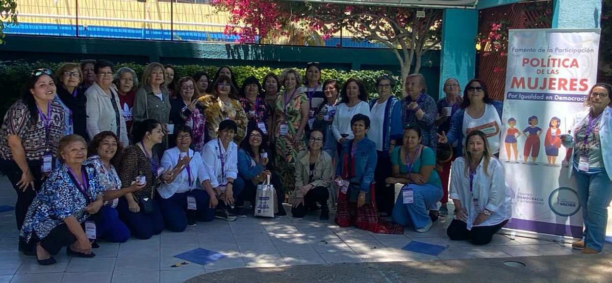 ViceMujerDC's tweet photo. 📸 Compartimos registros de nuestros Encuentros Zonales para el fomento de la Participación Política de las Mujeres "Por Igualdad en democracia" organizado por la @ViceMujerDC @FranHernandezC agradecemos a la decenas de camaradas que participaron de esta importante instancia. https://t.co/8IJh3CO6Pf