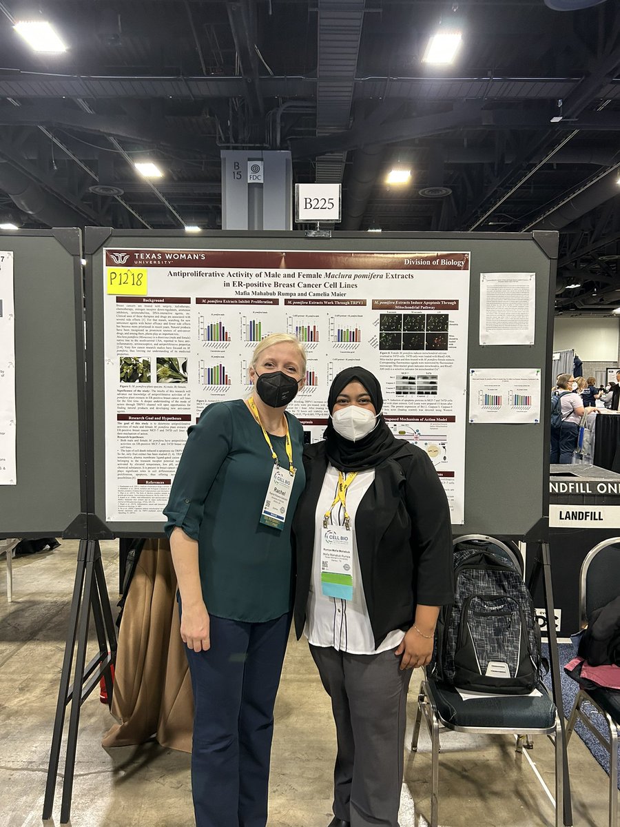 So happy to meet my ASCB mentor Dr. Rachel @awormwelcome @ASCBiology #CellBio2022