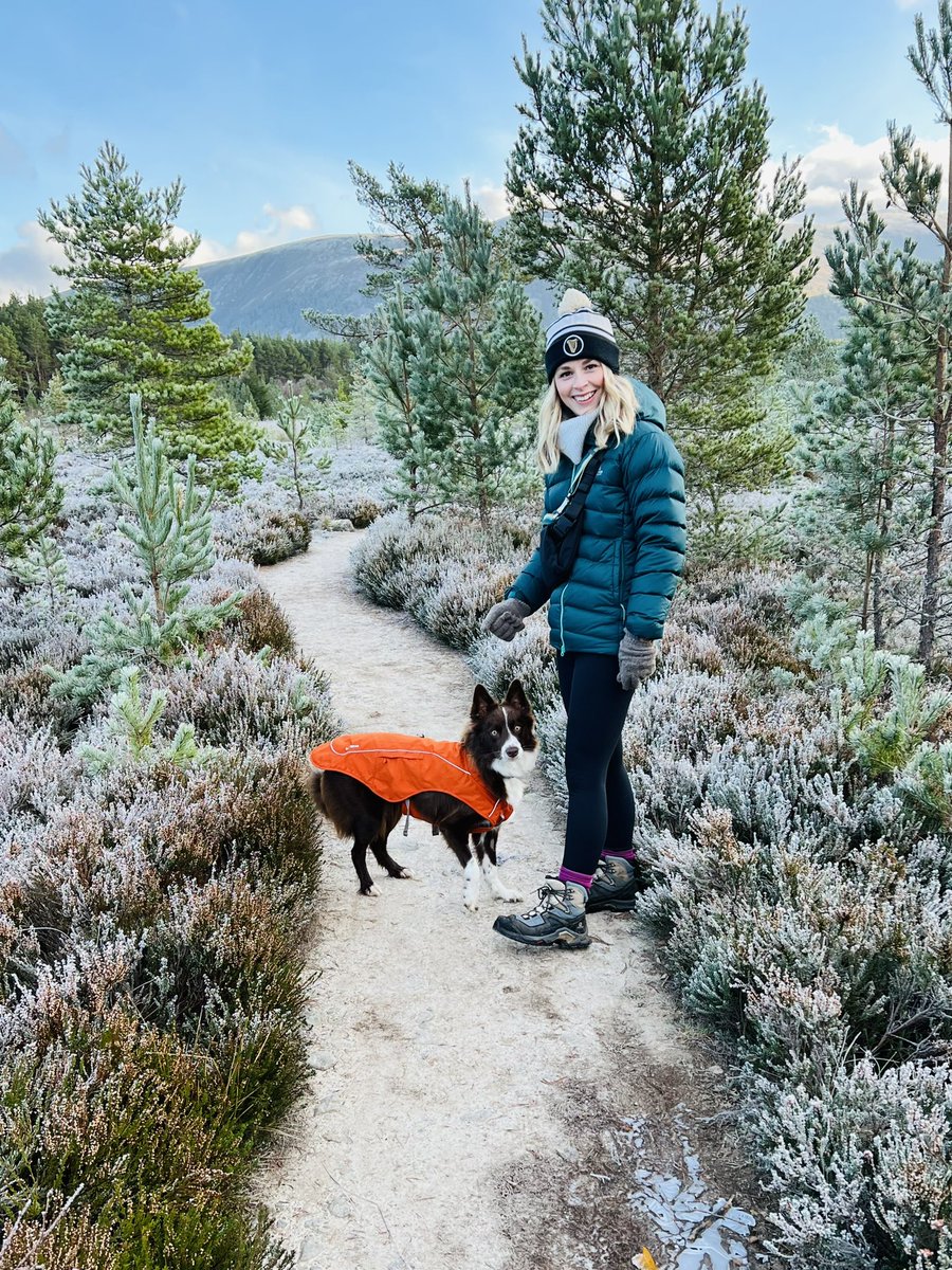 ChloeProc's tweet image. The best time of year to visit the #Cairngorms 🏴 A week of frosty walks, discovering lochans and letting the dogs decide our daily itinerary. #VisitScotland #ScotSpirit