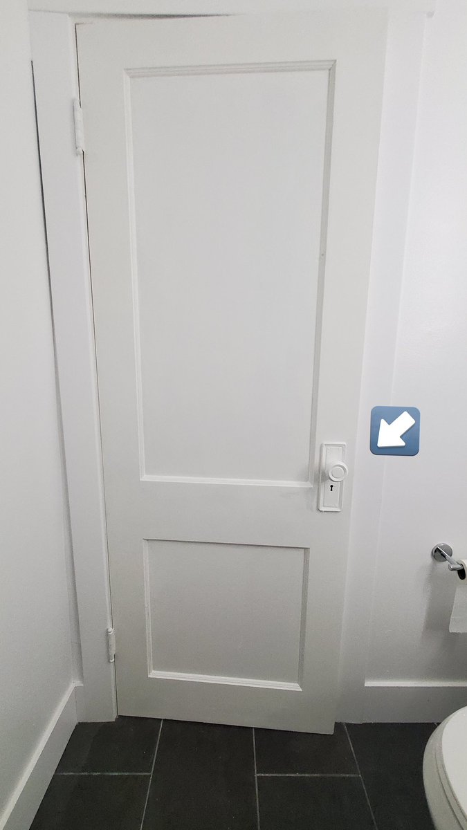 merrylinc's tweet photo. Te vas un minuto y te pintan todo 🤦‍♀️
 2+2 = 🌈 https://t.co/A7PviLJVRY