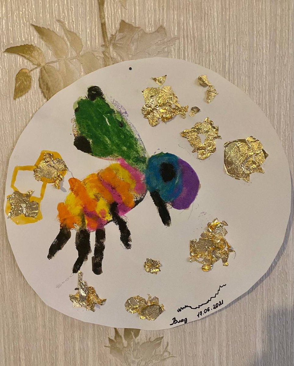 YuliaKartunova's tweet photo. I love to draw with my nephew
#NFTCommunity #nft #NFTFam
#NFTfamily #NFTdrops #NFTdro #painting #art #artwords #buynow #buyers #paintings #artwork #Amazon #ArtForSale https://t.co/DrljVPMIzV