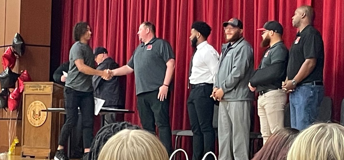 Harding Presidents tweet media