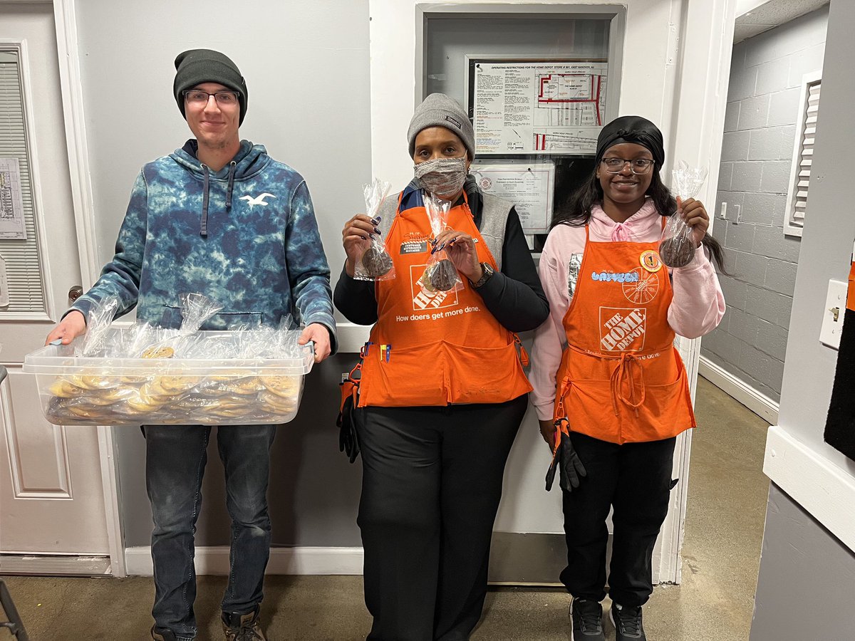 marcel (@marcel_louis6) on Twitter photo celebrating national cookie day with the 0901 team today!! 🍪🧡😁 <a href="/jdmotto4/">Judith Mottola</a> <a href="/Stephstars/">Steph#0901CXM</a> <a href="/williamachen/">William Chen</a> celebrating national cookie day with the 0901 team today!! 🍪🧡😁 <a href="/jdmotto4/">Judith Mottola</a> <a href="/Stephstars/">Steph#0901CXM</a> <a href="/williamachen/">William Chen</a>