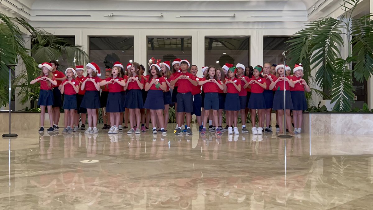 Janine Jones tweet media