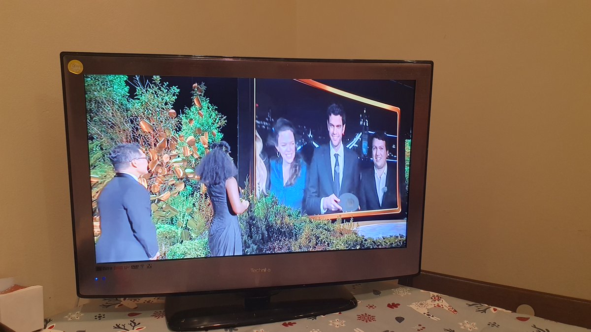 Sunday evening watching @notpla win an @EarthshotPrize, what an incredible achievement from a #ShottScaleUp cohort member, we have the privilege of working with.