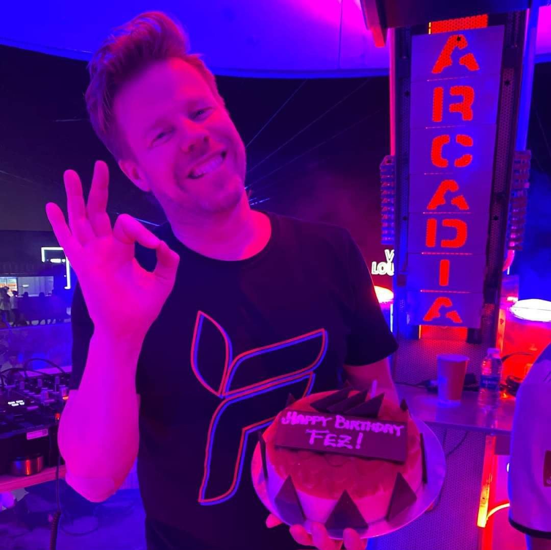 TranceAttack's tweet image. Happy Birthday @ferrycorsten! We wish you all the best! #legend #systemf #goureylla #ferrycorsten #trance #trancefamily #trancemusic