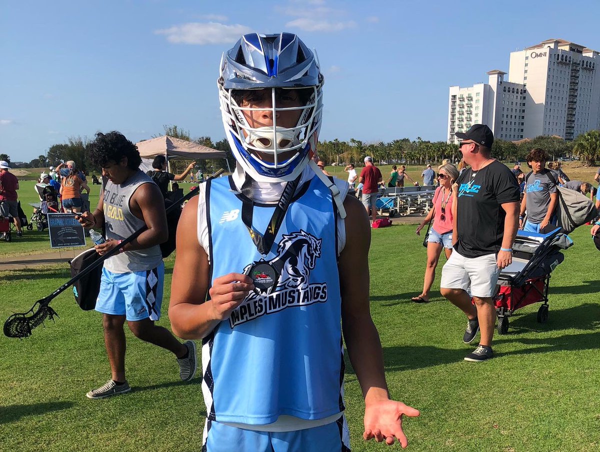 CardozaNoah's tweet photo. When you work as a team…#TournamentChamps #20 #NaplesMustangs #OrlandoOpen https://t.co/Vejb3MtEyS