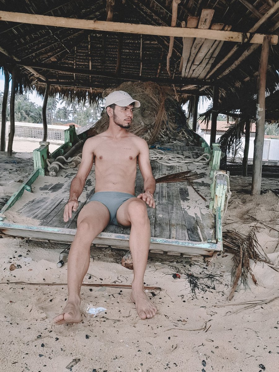 damisson_silva's tweet photo. Sol e praia https://t.co/tVBx2hzHzj
