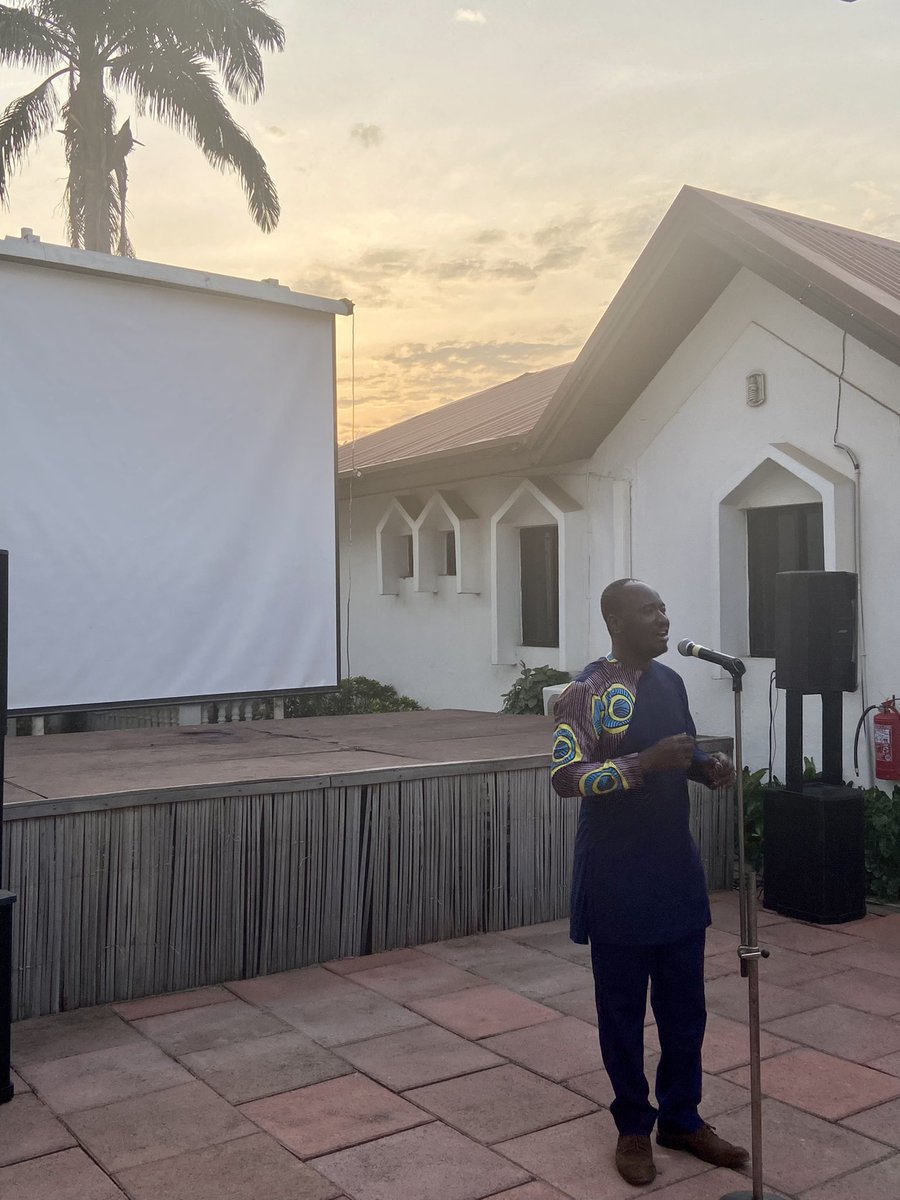 MagLosange's tweet image. End of the year party at the @InstitutFrNga Cette fête de fin d’année a permis de revenir sur les réalisations de l’année, tout en se préparant pour une belle année 2023! #equipedechoc #festivites