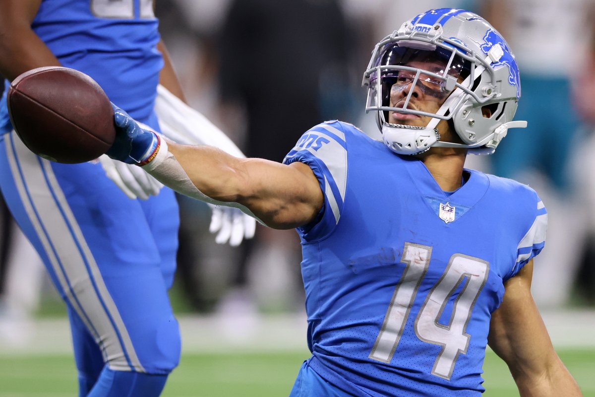 DO NOT SLEEP on the <a href="/Lions/">Detroit Lions</a>

They've won 4 of 5 and are alive and well in the playoff race