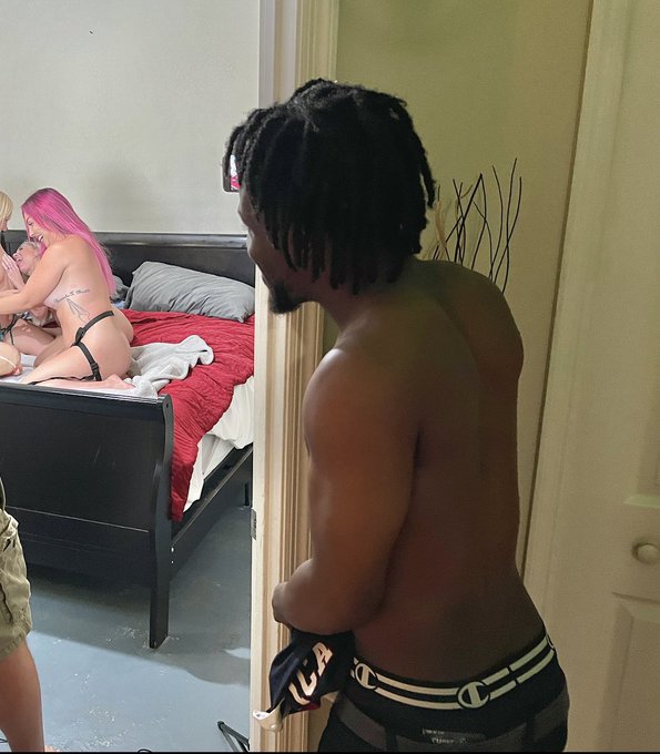 I had a great time last night watching these beautiful ladies play🤤🤤😍 @littleannie2022  @LifestyleOlivi1<a href="/tag/mvsales"class="tags"><span>#mvsales</span></a><a href="/tag/mvboys"class="tags"><span>#mvboys</span></a>