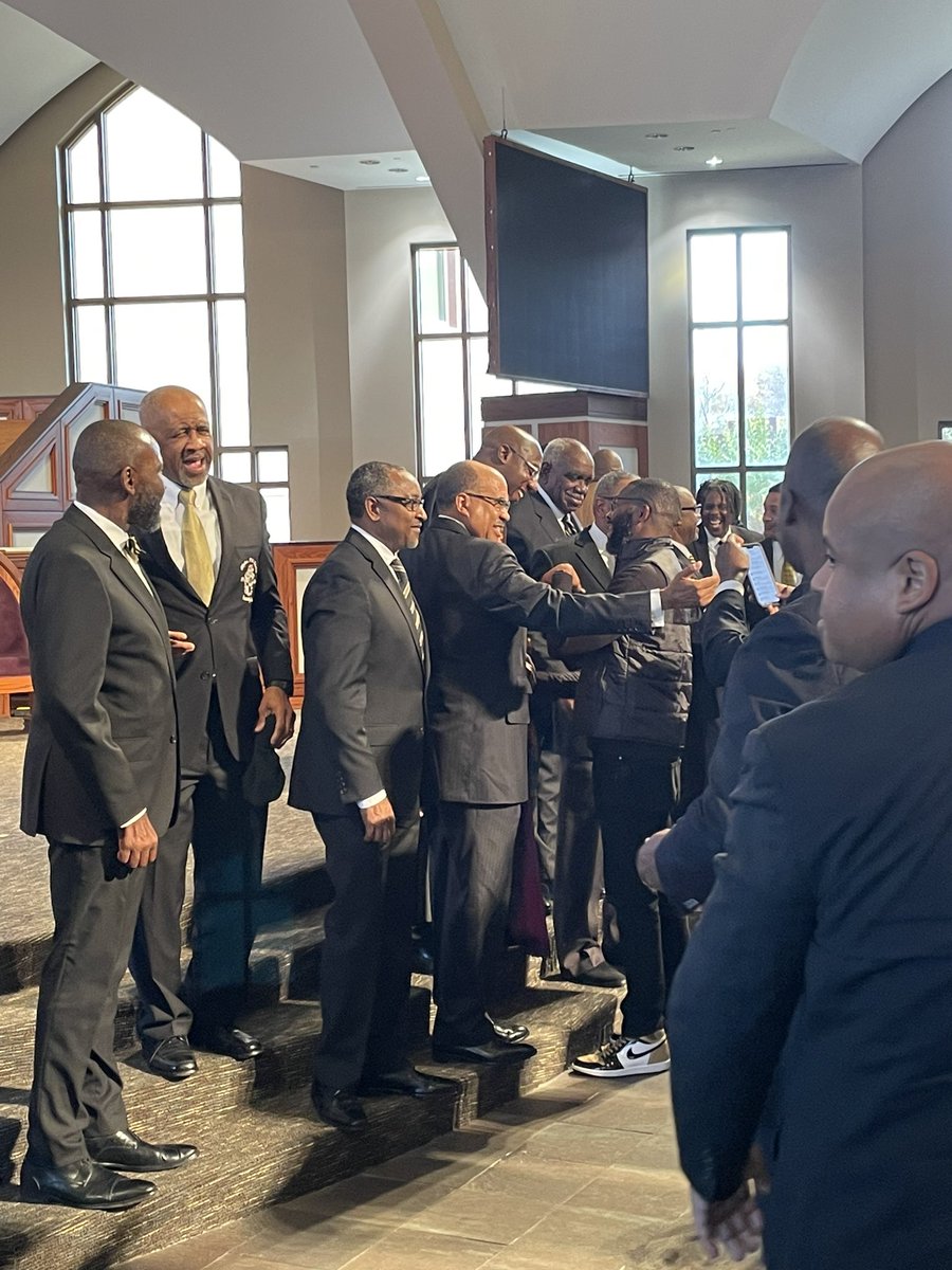 Walter M. Kimbrough tweet media