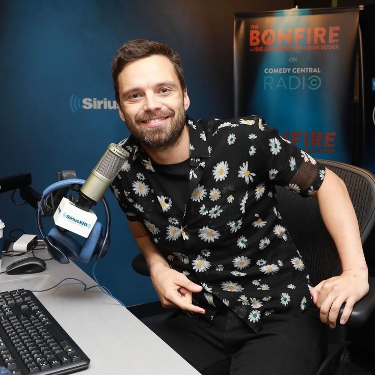 sebastian stan unseen (@unseenstan) on Twitter photo 