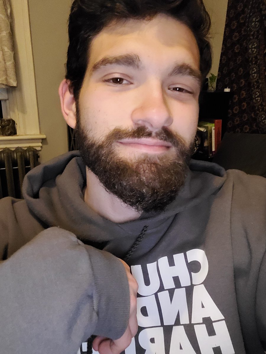 BruceNelsonM's tweet photo. ✨️ Comfy nights ✨️

#gay #maine #lgbt #207 #LGBT #beard https://t.co/k3No2wN3JZ
