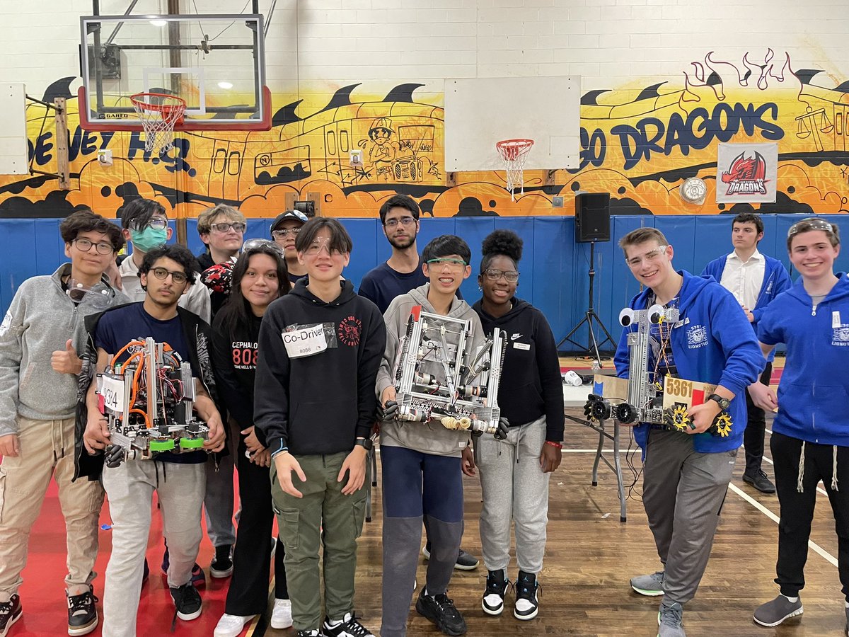 Happening Now! <a href="/NYCSchools/">NYC Public Schools</a> <a href="/JohnDeweyBK/">John Dewey High School</a> FTC Team #8088 &amp; #9384 <a href="/lionotics/">YUHSB Lionotics</a> head 2 the Finals <a href="/nycfirst/">NYC FIRST</a> #FirstTechChallenge Blue Alliance vs. Red Alliance in 6 minutes - #CinderellaStory stay tuned