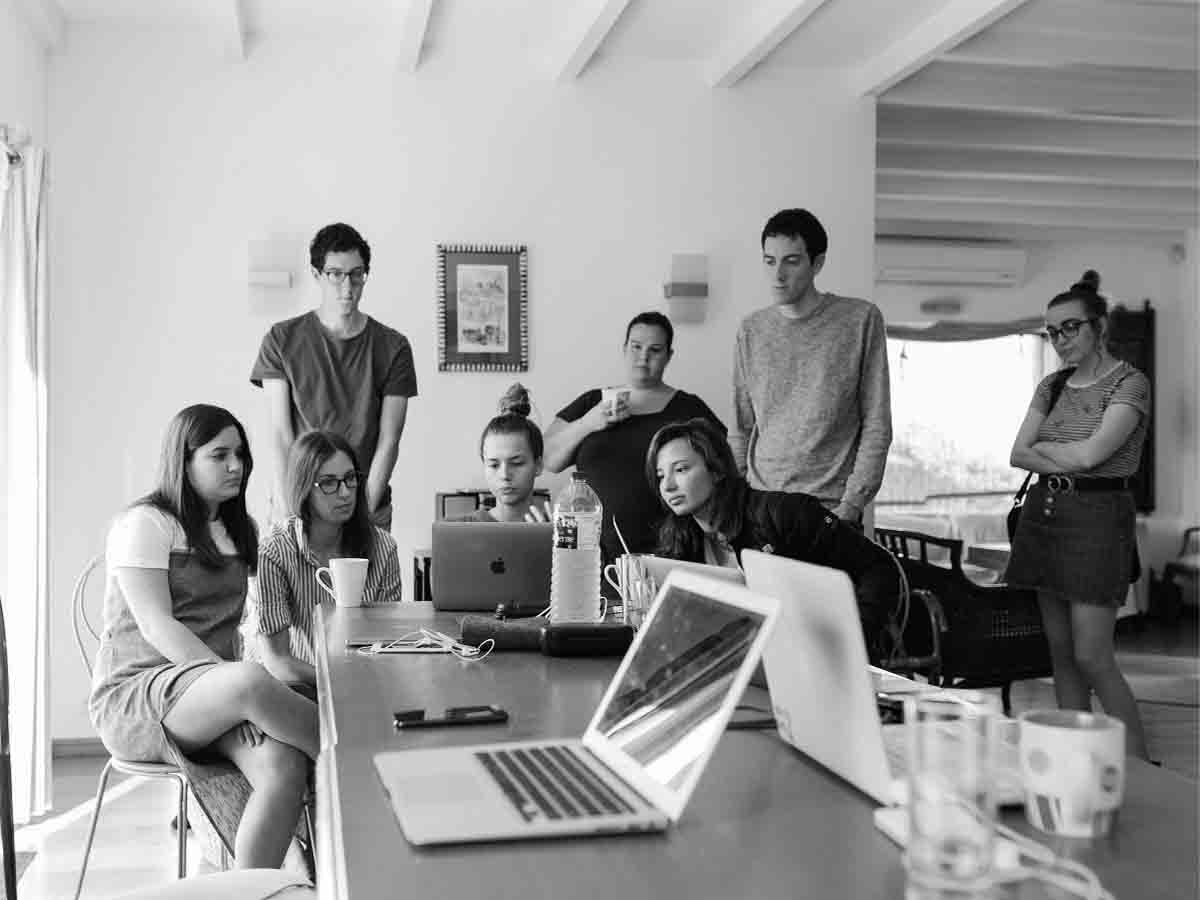 Oryantasyon sürecini oyun haline getirin… İşte 3 yol..
oryantasyon takipçi ve yeni çalışanlar açısında genelde sıkıcıdır. Sonuç, zaten oryantasyonlarında öğretilmesi gereken bir çok şeyi alamaz. .
dd-business.com/blog/p2p/oryan… #ik #insankaynaklari #is #isgucu #egitim #oryantasyon