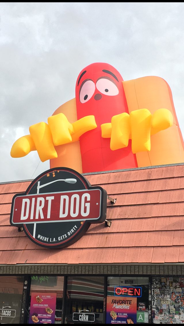 I like a good hot dog every once in a while but I’d have to be really hungry to order one from here.