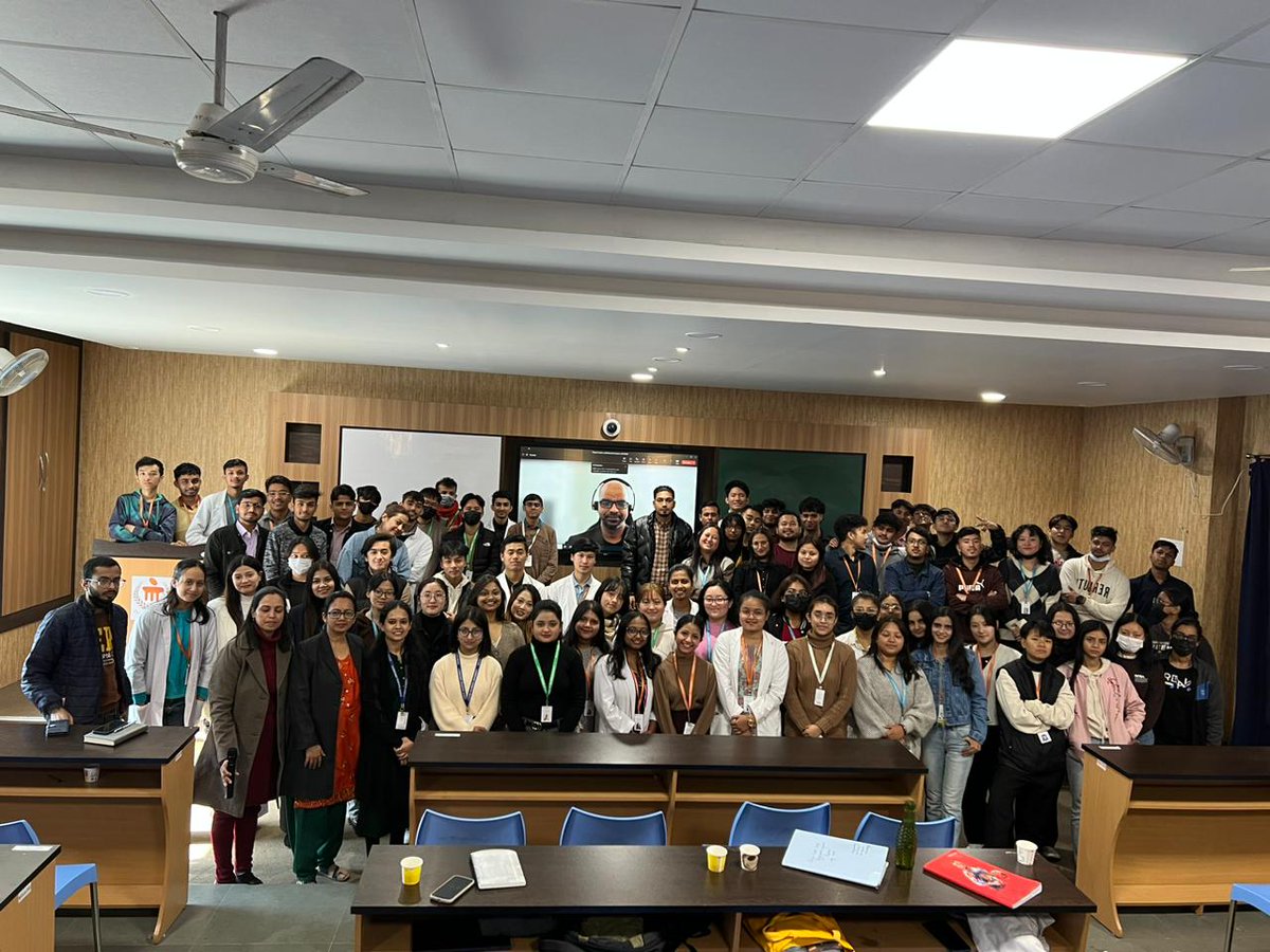 Nitin_NJC's tweet photo. Biotechnology in Planetary Protection, NASAJPL outreach talk at SMIMS, India. Thanks to amazing SMIMS team and students. Thanks to BPPG and @moogega for support. Hope to continue the journey of talking to amazing students around India, and World. https://t.co/IVbnDOFBJp
