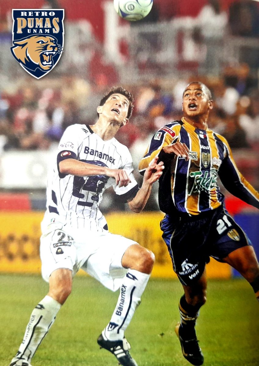 Retropumasunam's tweet photo. @MPikolin3 fue símbolo de garra y entrega. Nunca daba un balón por perdido o dejaba de luchar.
#FotoRetro del Interliga 2008. https://t.co/gepDQIyqtw