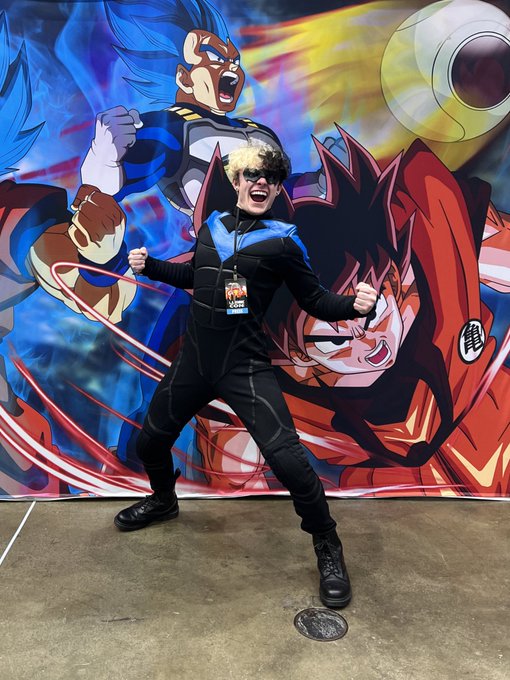 I’m still laughing because people thought I was Captain America https://t.co/ofSv4wSVpU