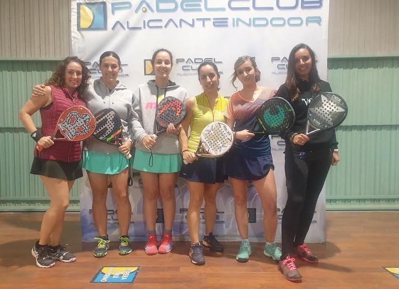 LOS EQUIPOS FEMENINOS A y E CONTUNDENTES

Los equipos femeninos están jugando a un alto nivel , no dejan el camino de la victoria y van a por mas.... #Bullpadel #CategoríaFemenina #Indoor #Padel #padelclub #padelclubalicante

padelclubalicante.com/index.php/el-e…