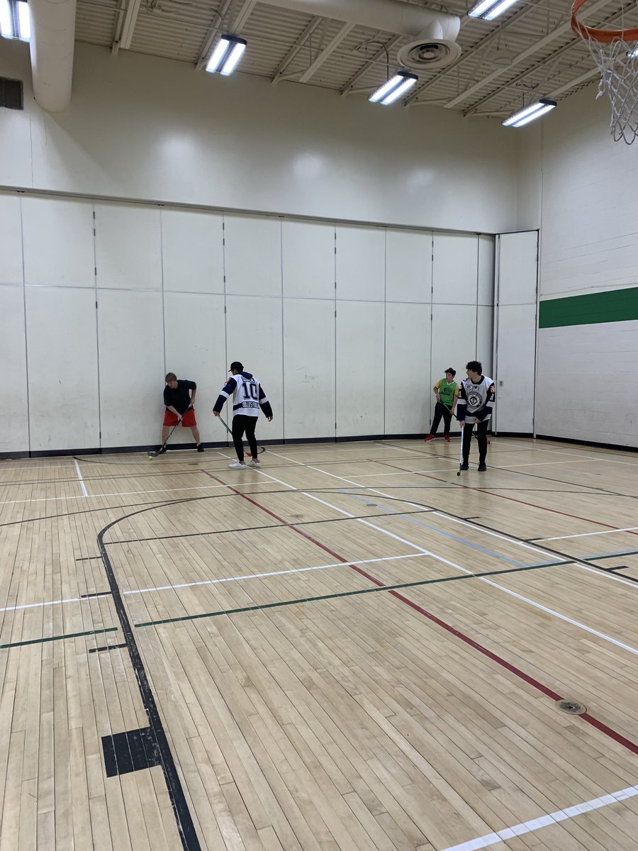 Lisa Phillips tweet media