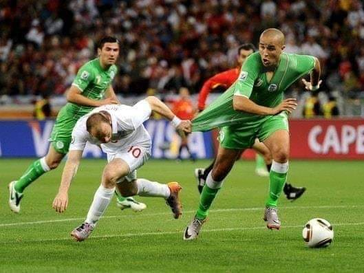 vivalalgerie7's tweet photo. الرجال كي لعبو مع لنقليز .. روني ولمبارد وجيرارد وكراوش وقاع لاكليك مادارو والو ... https://t.co/KoaoswXqCR