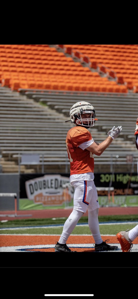 nickchrest tweet media