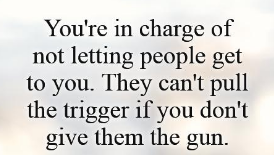 SmartArsesAreUs's tweet photo. @DOTellMedia #RacialImposterSyndrome @NPR @KUOW #LifeKit #Emotions
2/2 PLEASE: NE-VER give anyone the power to get to you, &/or to govern how you think about yourself.
No one should be worth so much to you that you allow anyone to subjugate, gaslight, belittle & demean you. https://t.co/FrBrLpfPJS