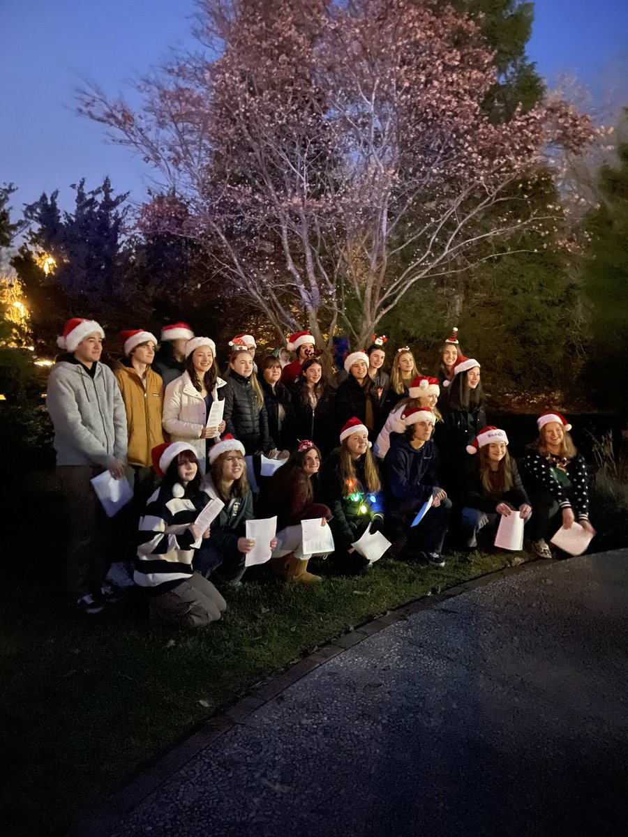 GMH_1987's tweet photo. MHS Marshaliers and Concert Choir-Tree Lighting at Dandelion Park https://t.co/CDT1oVo95M