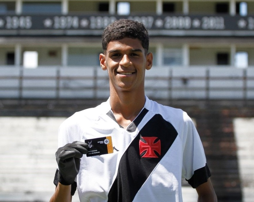 joaodoresenha's tweet photo. E meus rivais que perdem até Influenciador Digital pro Flamengo kkkkkkkkkkkkkkk Mds https://t.co/14ygwyAVnz