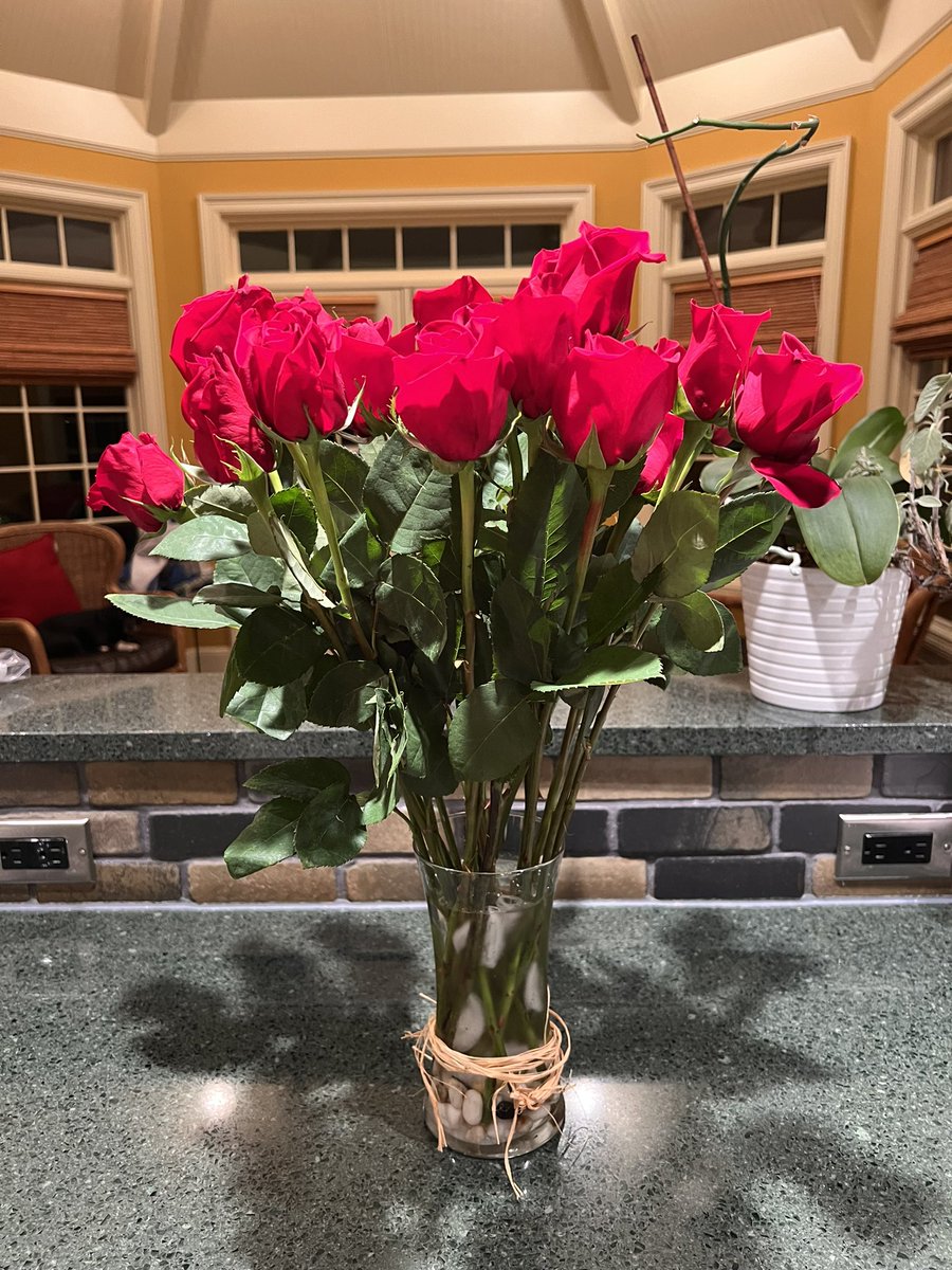 Time to be kind time to be friendly. Remember. This is the season of unconditional love. #holidays