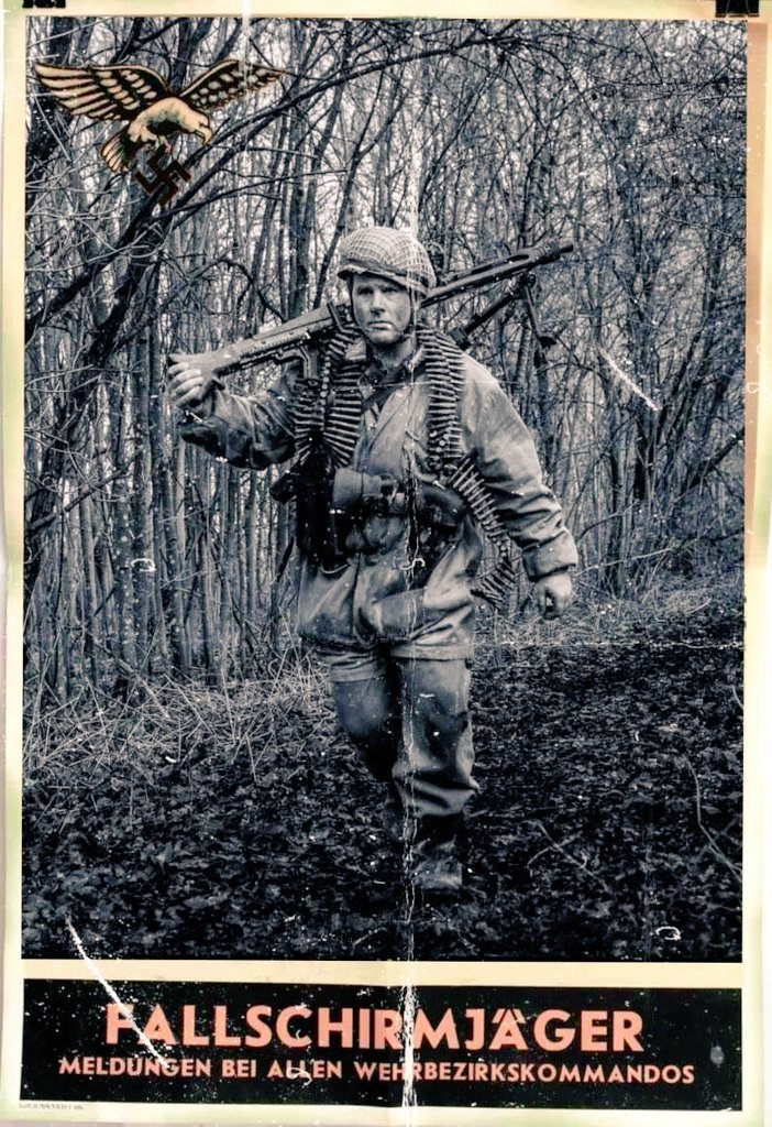 JasonJo16253734's tweet photo. One of my favourite pictures ...
A chap sent it to me with the border photoshopped around it , it's pretty awesome 😎🤘
🚫 NON POLITICAL 🚫
#fallschirmjäger #reenacters #reenacter #luftwaffe #reenactmentww2
#ww2reenactment #blackandwhitephotography #Photoshop https://t.co/t6VbqnzJtA