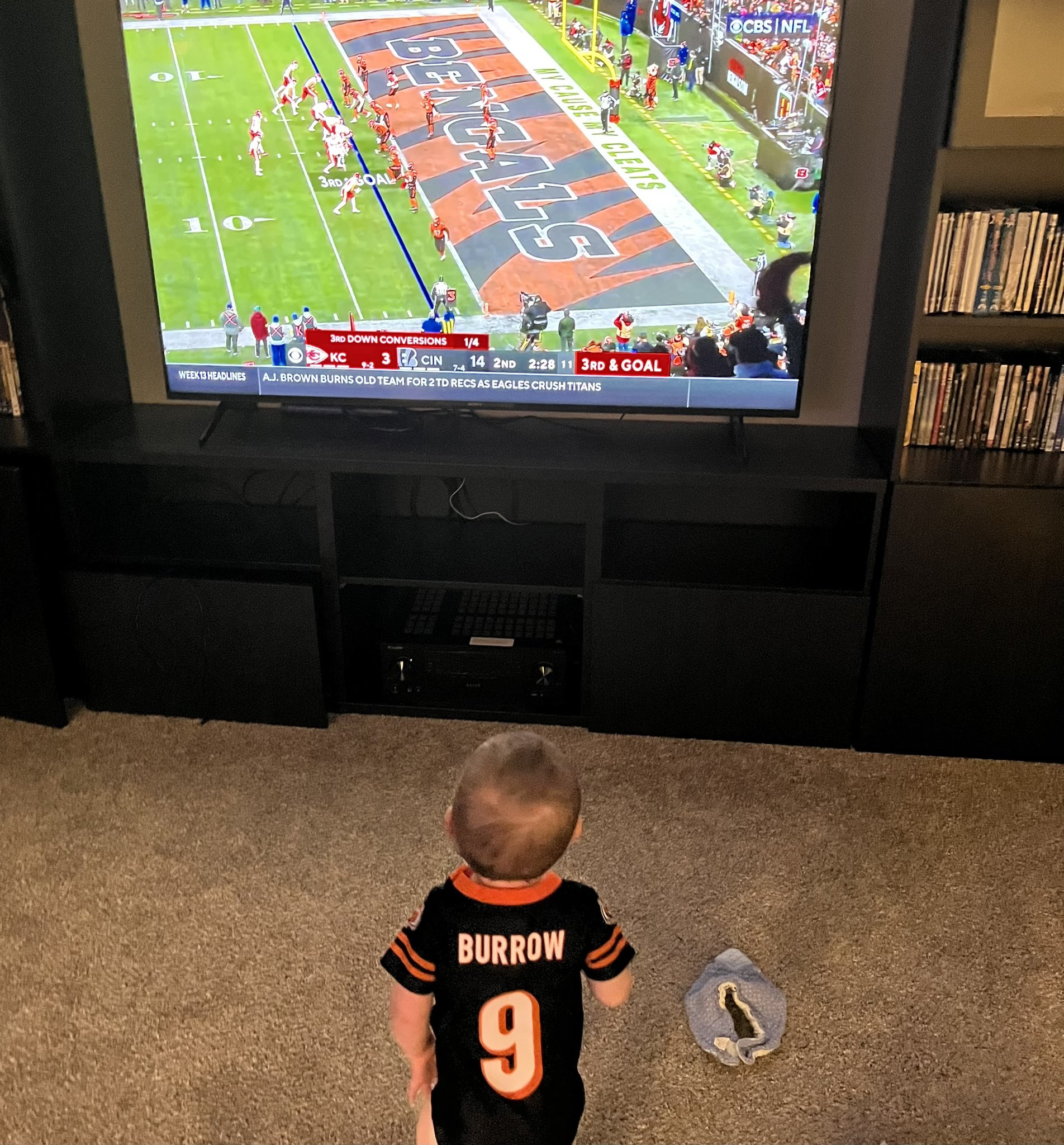 Troy Howell on Twitter "Guys night https//t.co/lLxpdkpmtz" / Twitter