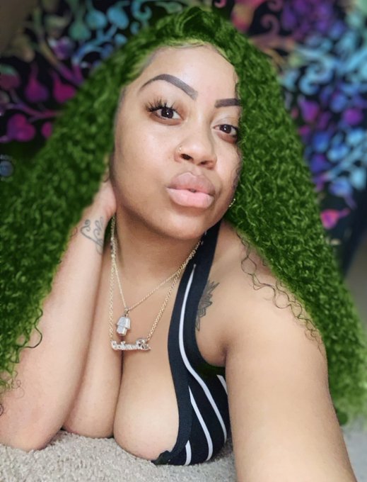 Pretty girl magic https://t.co/fALXDRDgoD<a href="/tag/footjob"class="tags"><span>#footjob</span></a><a href="/tag/conyers"class="tags"><span>#conyers</span></a>