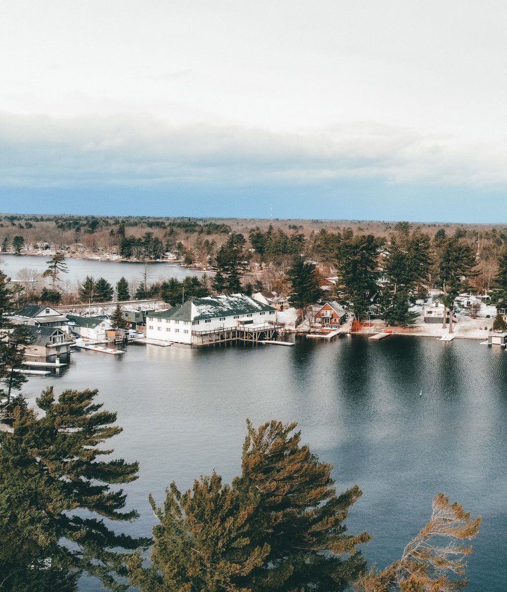 Took a quick flight over Bala today before the wind picked up something fierce 💨
📍Bala, Ontario 🇨🇦 
#djiphotography #shotondji #dronephotography #droneshots #winterdrone #droneontario #dronecanada #womenwhodrone #droneoftheday