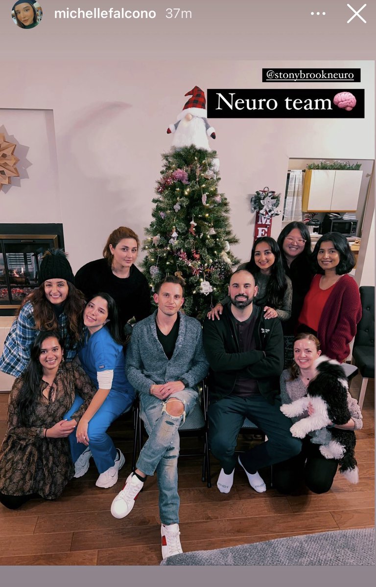 Throwback to Happy Friendsgiving! 🍁🧠🍁🧠🍁🧠🍁🧠🍁🧠🍁🧠🍁#stonybrookneurology #neurologyresidents