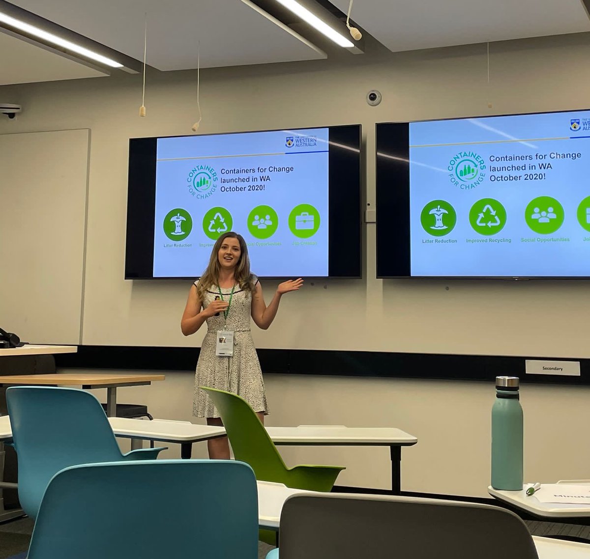 Presenting my PhD research at #anzmac2022 DC ☺️