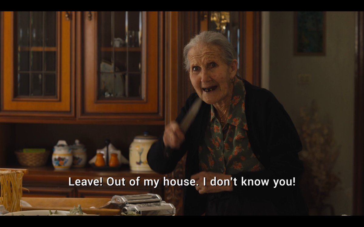 EmmaTolkin's tweet photo. THE BREAKOUT STAR OF THE WHITE LOTUS SEASON 2: ANGRY ITALIAN GRANDMA W/ ARTICHOKE https://t.co/XITAeasKEr