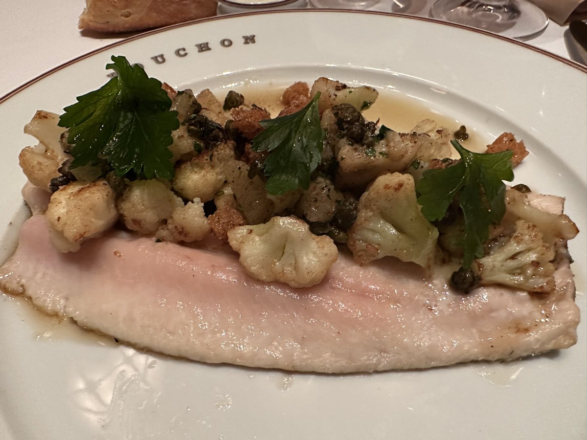James_Mathur's tweet image. Lovely escargot and rainbow trout at @Bouchon_Bistro 

Stacking sats with @Gemini 

#Bitcoin