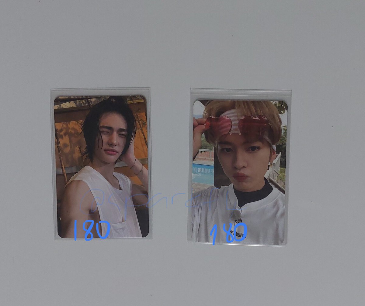 sparkflx's tweet photo. wts stray kids ph

mod: sc0(jnt)
mop: gcash
dop: payo/3days res

💥 hyunjin leeknow i.n christmas evel red ribbon noeasy dbs go live mem copy album pc https://t.co/Kb73FrupQ0