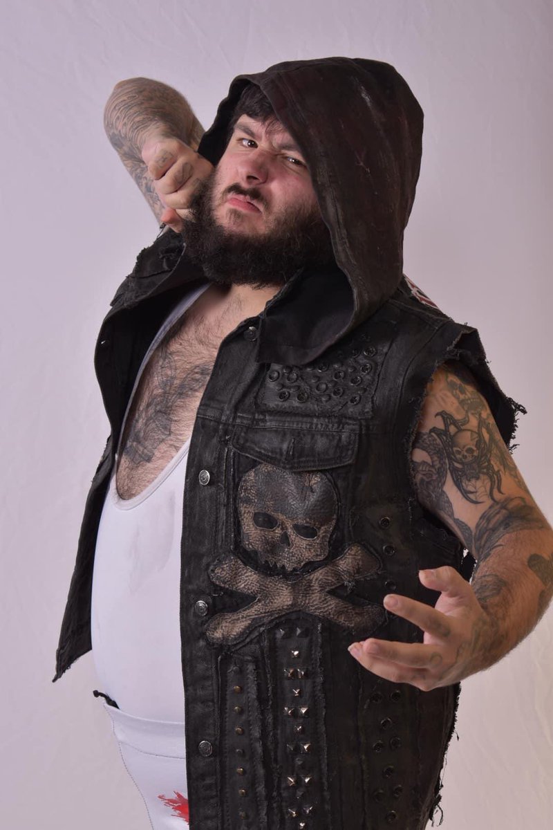 Kota Colmillo tweet media