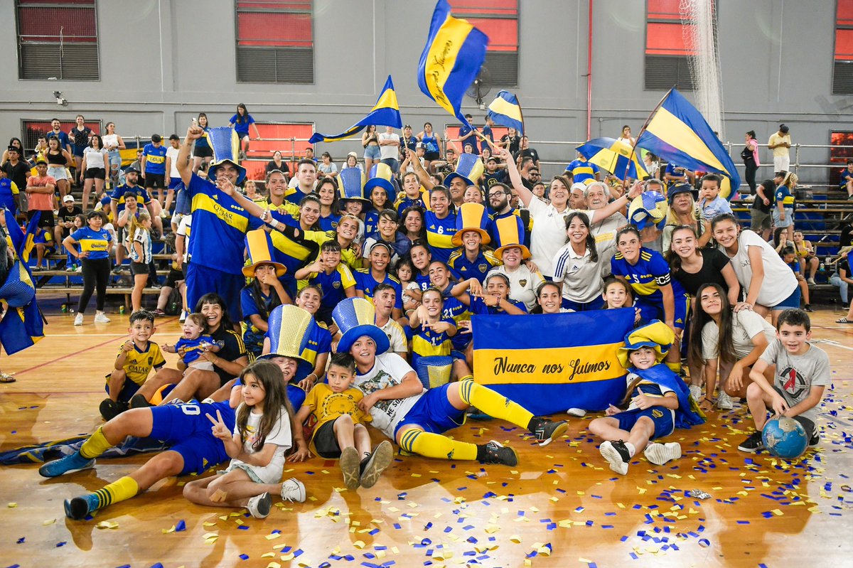 BocaFutsal's tweet photo. 🙌🔵🟡🔵 https://t.co/r9grroLELh