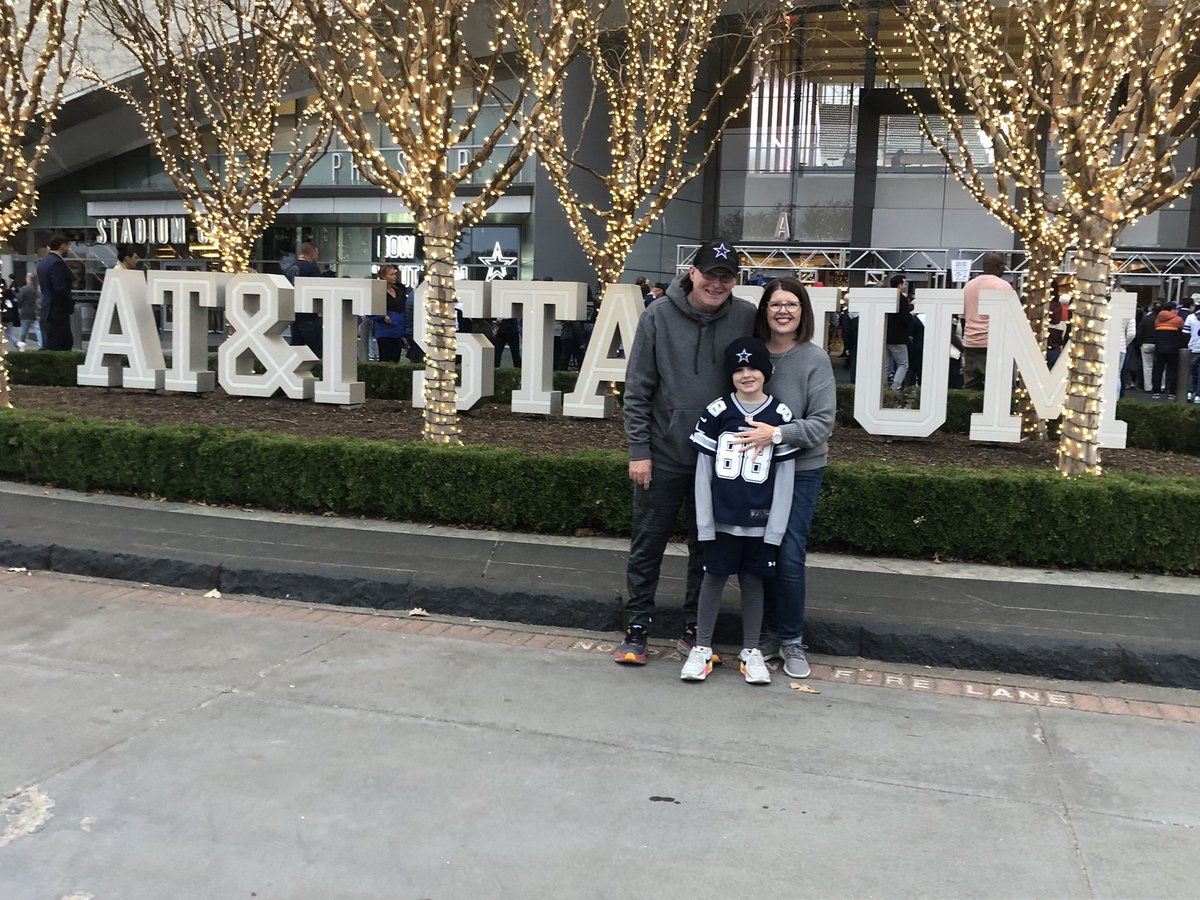 ssalsbury's tweet photo. @dallascowboys https://t.co/QUxUuuTo6U