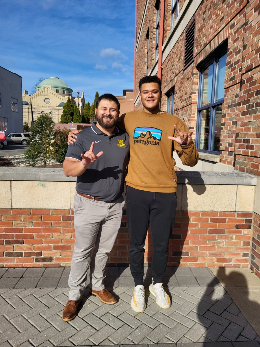 _Logan_Balaban's tweet photo. After an amazing visit to @WilkesU and a great talk with @CoachDrach, I am honored to announce my first offer from Wilkes University. @WilkesFootball  @thetruAK @WoodgroveFB @barlow_coach  @CoachCowne https://t.co/07ejNhU6iH